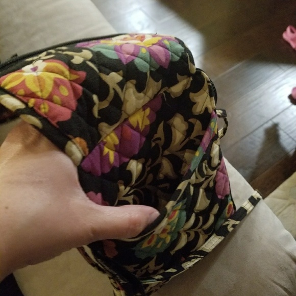 Vera bradley crossbody - Picture 2 of 4